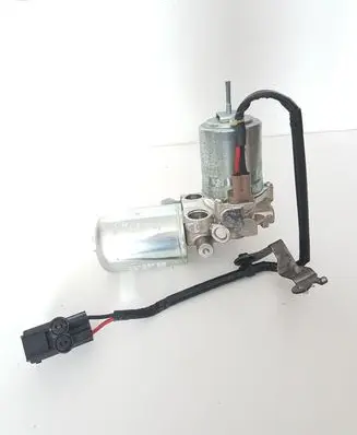 Toyota C-HR I Master brake cylinder 4707047080 3002141104