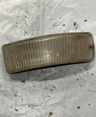 Audi 80 90 B3 Front indicator light 8A0953049