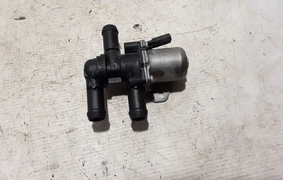 Volvo XC60 Electric auxiliary coolant/water pump 31461924