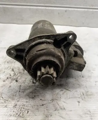 Peugeot 407 Starter motor 0001125031