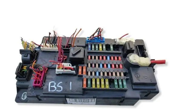 Mini One - Cooper Coupe R56 Fuse module 6135345043501