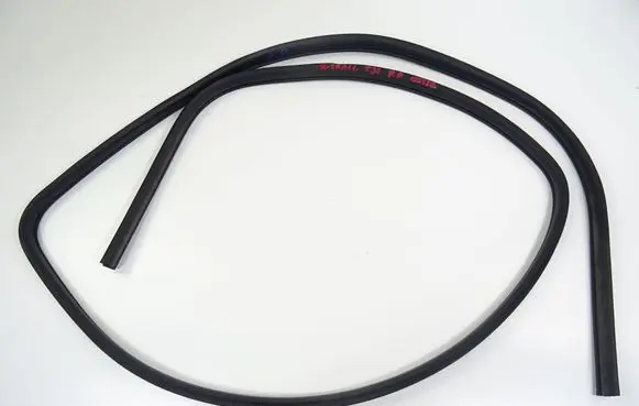 Nissan X-Trail T32 Front door rubber seal 