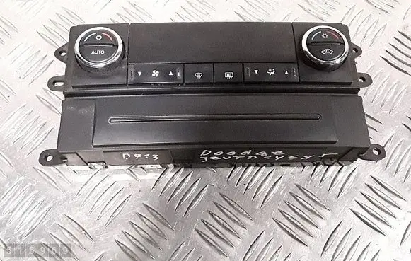 Dodge Journey Climate control unit