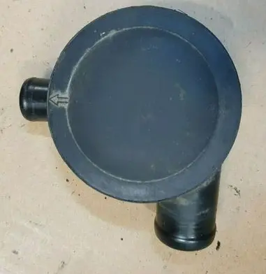 Volkswagen Golf III Breather valve 028129101d