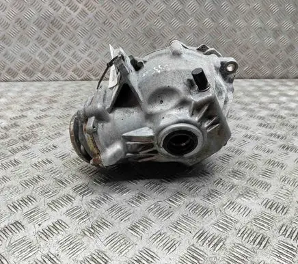Gearbox transfer box case