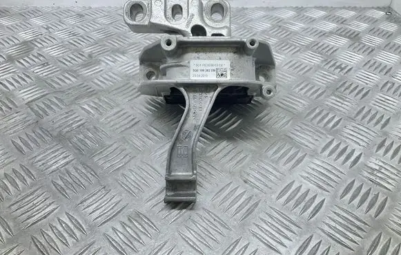 Skoda Karoq Engine mount bracket 5Q0199262DM