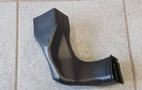 BMW 5 E60 E61 Air intake duct part 7034124 6422 10938414