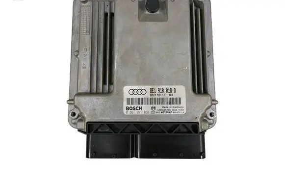 Audi A4 S4 B6 8E 8H Engine control unit/module 8E1910018D 0261S01036