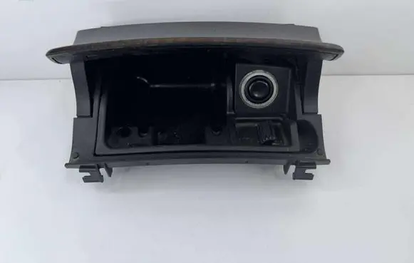 Mercedes-Benz E W211 Car ashtray A2118100430