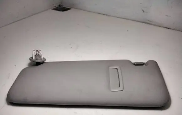 Lexus IS 220D-250-350 Sun visor