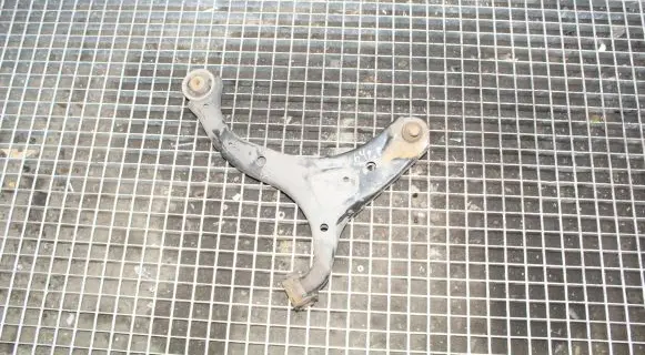 KIA Sorento Front lower control arm/wishbone
