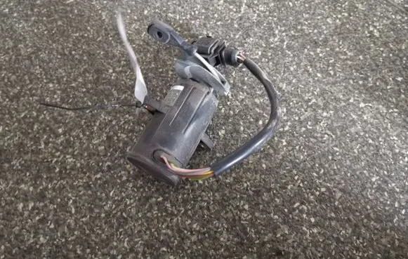 Ford Galaxy Accelerator throttle pedal 0205001044 7M0907469A 95VW9B949EB