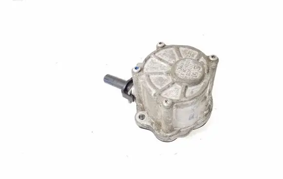 Mercedes-Benz SLK R172 Vacuum pump A6512300565