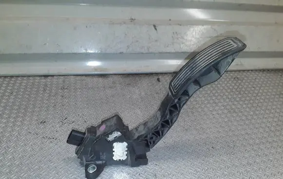 Toyota Verso Accelerator throttle pedal 781100202
