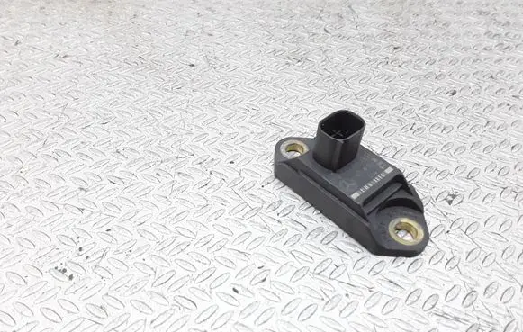 Mercedes-Benz S W220 Airbag deployment crash/impact sensor 0025426918