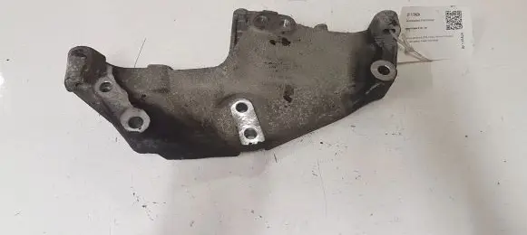 Renault Megane II Generator/alternator bracket 8200399938