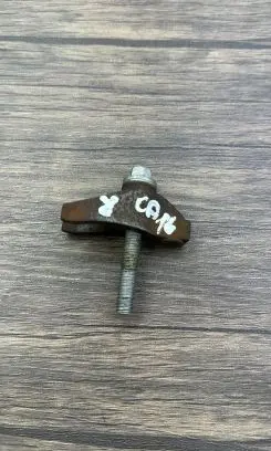 Jeep Grand Cherokee Fuel Injector clamp holder