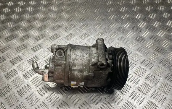 Nissan Primera Air conditioning (A/C) compressor (pump) 8200309193 01140018 07045142641A