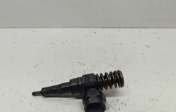 Ford Galaxy Fuel injector 038130073AC B00301