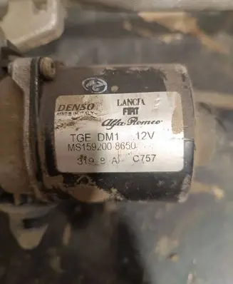 Fiat Bravo Front wiper linkage and motor MS1592008650