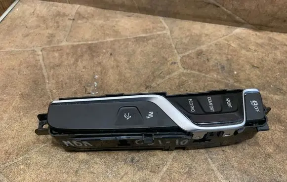 BMW 6 G32 Gran Turismo A set of switches 6993968
