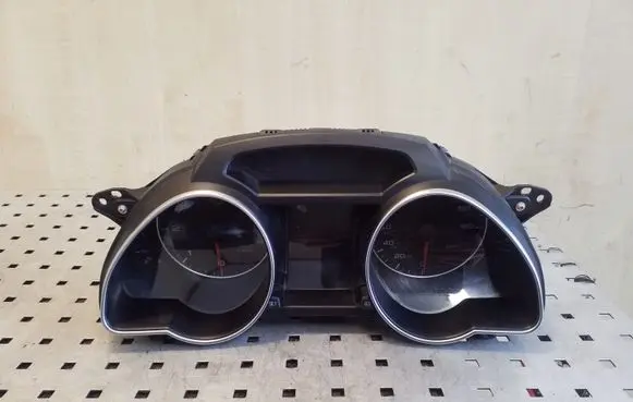 Audi A5 Sportback 8TA Speedometer (instrument cluster) 8T0920983B