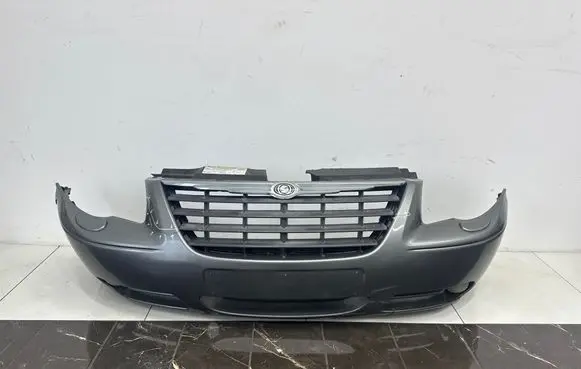 Chrysler Grand Voyager IV Front bumper