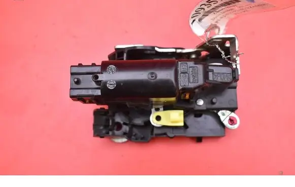 Dacia Dokker Tailgate/trunk/boot lock/catch/latch