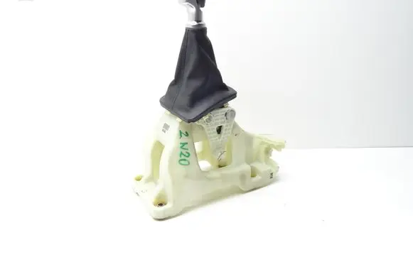 KIA Pro Cee'd I Gear selector/shifter in gearbox 