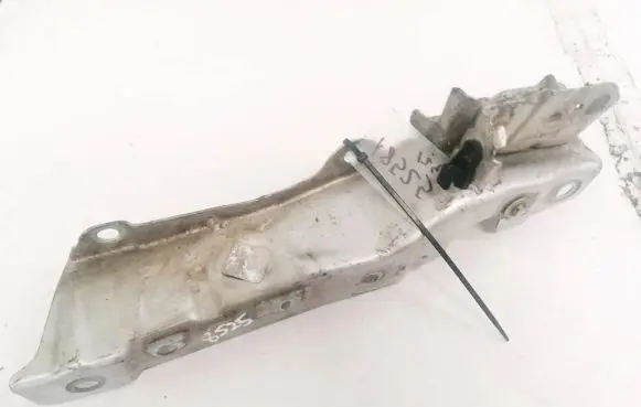 Renault Scenic II - Grand scenic II Radiator support slam panel