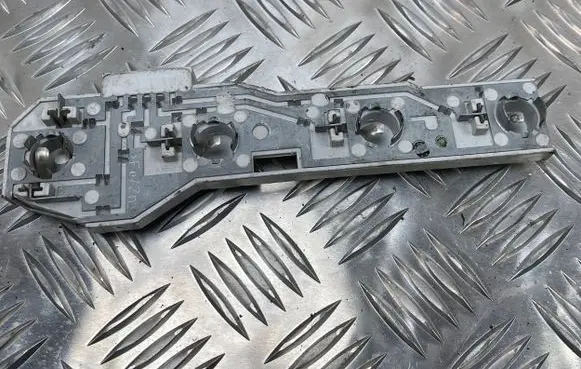 Skoda Fabia Mk1 (6Y) Tail light bulb cover holder 6Y9945258