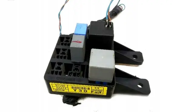 Hyundai Trajet Fuse box set 911403A612