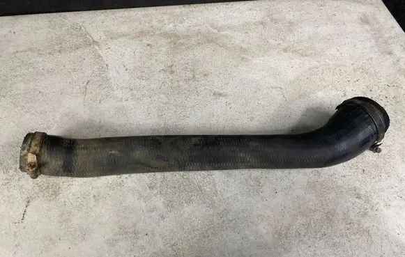Volvo V50 Intercooler hose/pipe 6M516C646EA