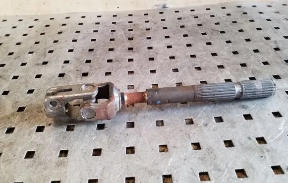 Honda CR-V Steering column universal joint