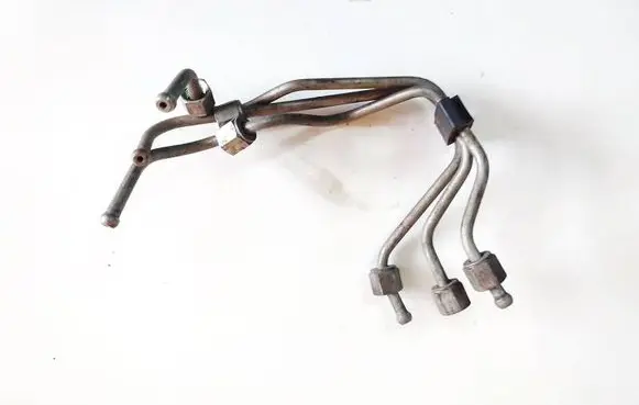 Toyota Avensis T250 Fuel line pipe