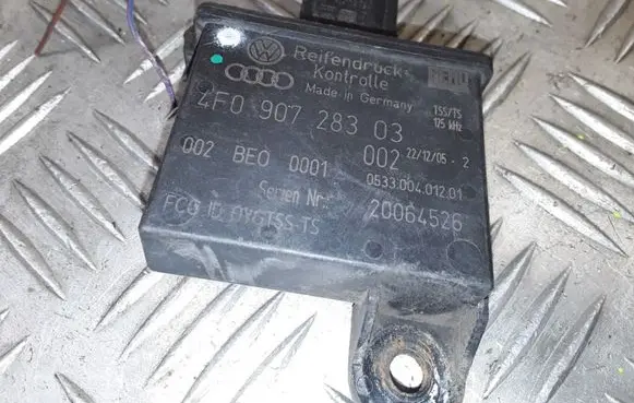 Audi A6 S6 C6 4F Tire pressure control unit 4F090728303 2532190025