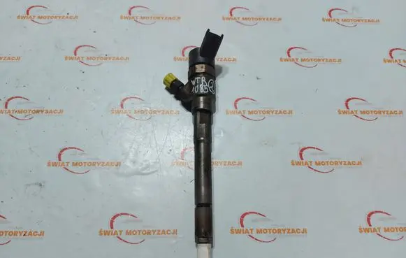 KIA Carens II Fuel injector 0445110258