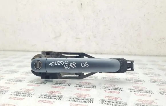 Seat Toledo III (5P) Front door exterior handle 3B0837885 3B0837886