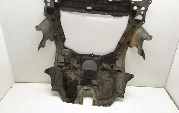 Honda Civic X Engine splash shield/under tray 74119TGGG00