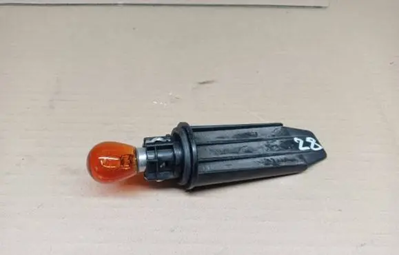 Volkswagen PASSAT B7 Headlight part 90000642