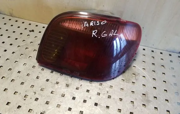 Toyota Yaris Rear/tail lights