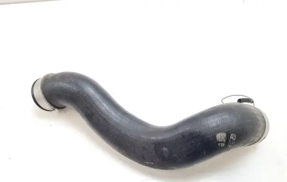 Intercooler hose/pipe