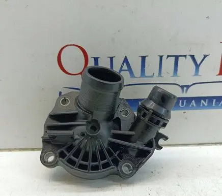 BMW X1 F48 F49 Thermostat housing 4116830