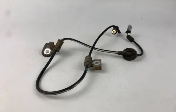 Subaru Impreza III ABS brake wheel speed sensor 27540AG10