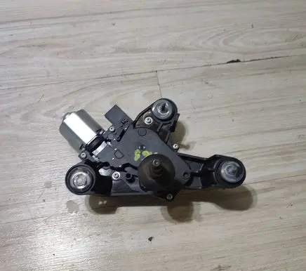 Opel Corsa F Rear window wiper motor 9819900080 10108003
