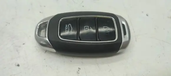 Hyundai Elantra VII Ignition key/card 95440-AA300