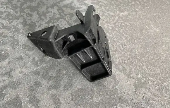 Toyota Land Cruiser (J200) Headlight/headlamp mounting bracket