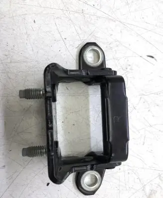 Nissan Juke I F15 Loading door upper hinge 