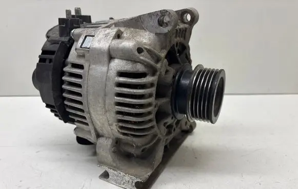 Mercedes-Benz A W168 Generator/alternator A3058
