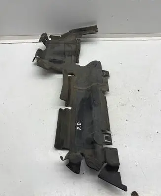 Audi A4 S4 B9 8W Intercooler air guide/duct channel 8W0121284